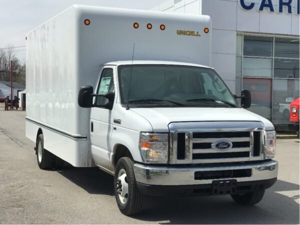 16' Cube Truck for Sale
