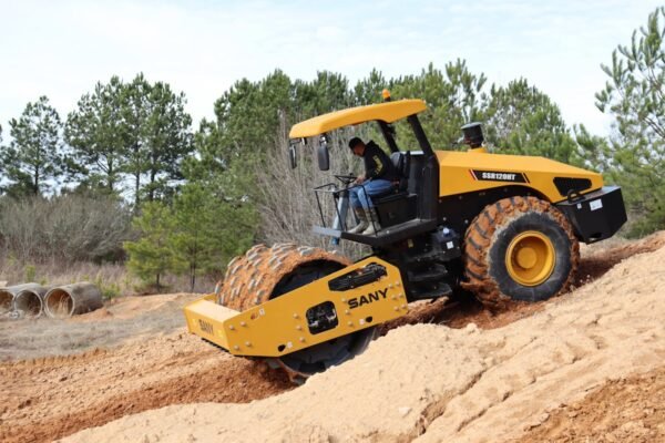 84-Inch Soil Compaction Smooth Drum